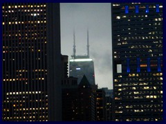 Chicago by night - Buckingham Fountain and views from Grant Park 16